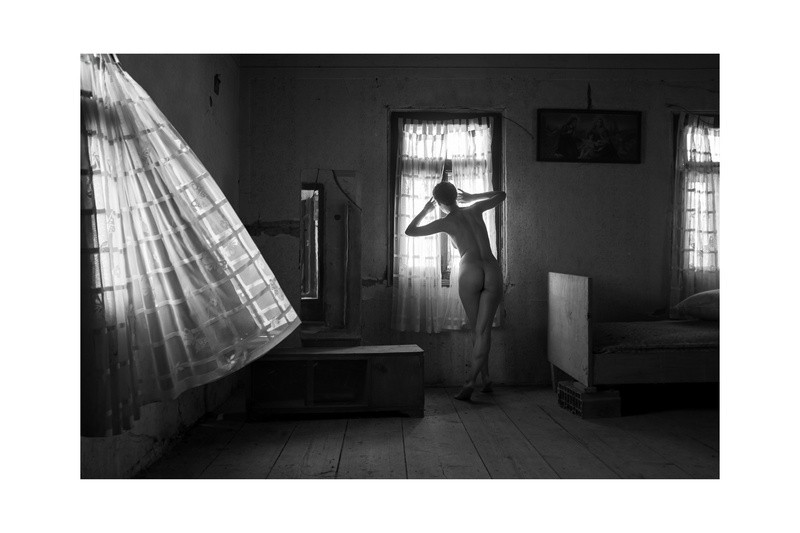 Nude No. 19, Martinska Ves, Croatia