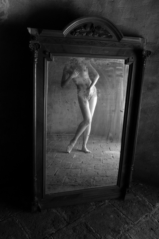 Nude No. 28, Zagreb, Croatia