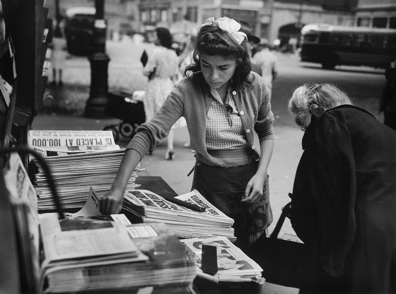 Catherine Couturier Gallery Ida Wyman Newspaper Girl, New York City, 1945