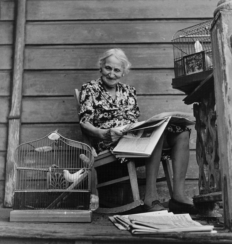 Catherine Couturier Gallery Ida Wyman Woman With Pet Birds, Los Angeles, 1949