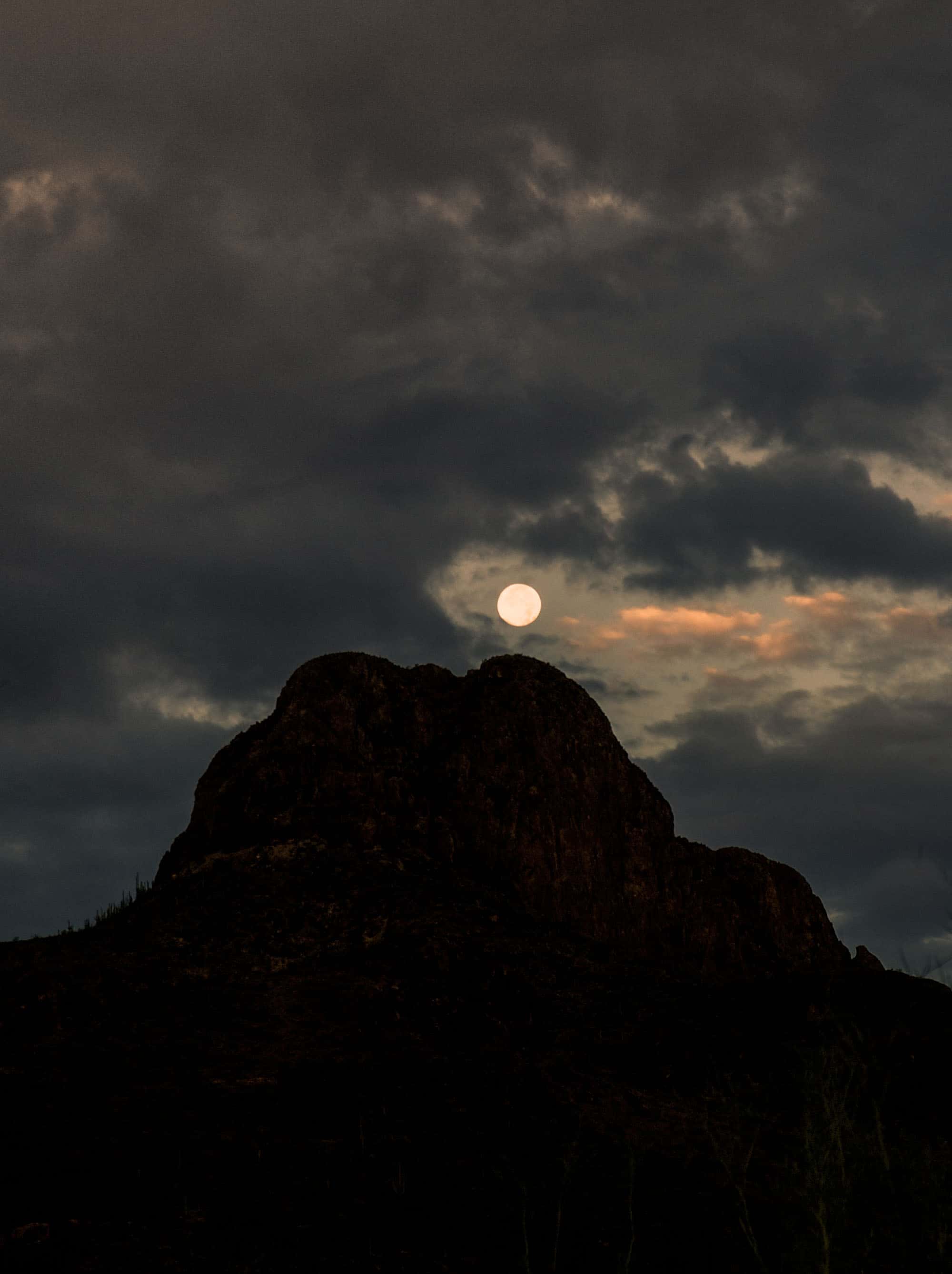 Full Moon Setting Over Safford Peak, Kate Breakey, Catherine Couturier Gallery