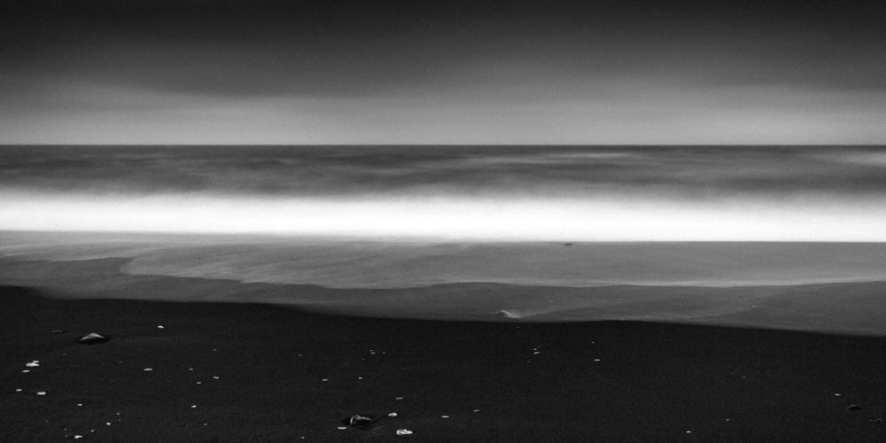 Mabry_Campbell_A Dark Coast X - Waves and Diamonds_Vík, Iceland, 2013